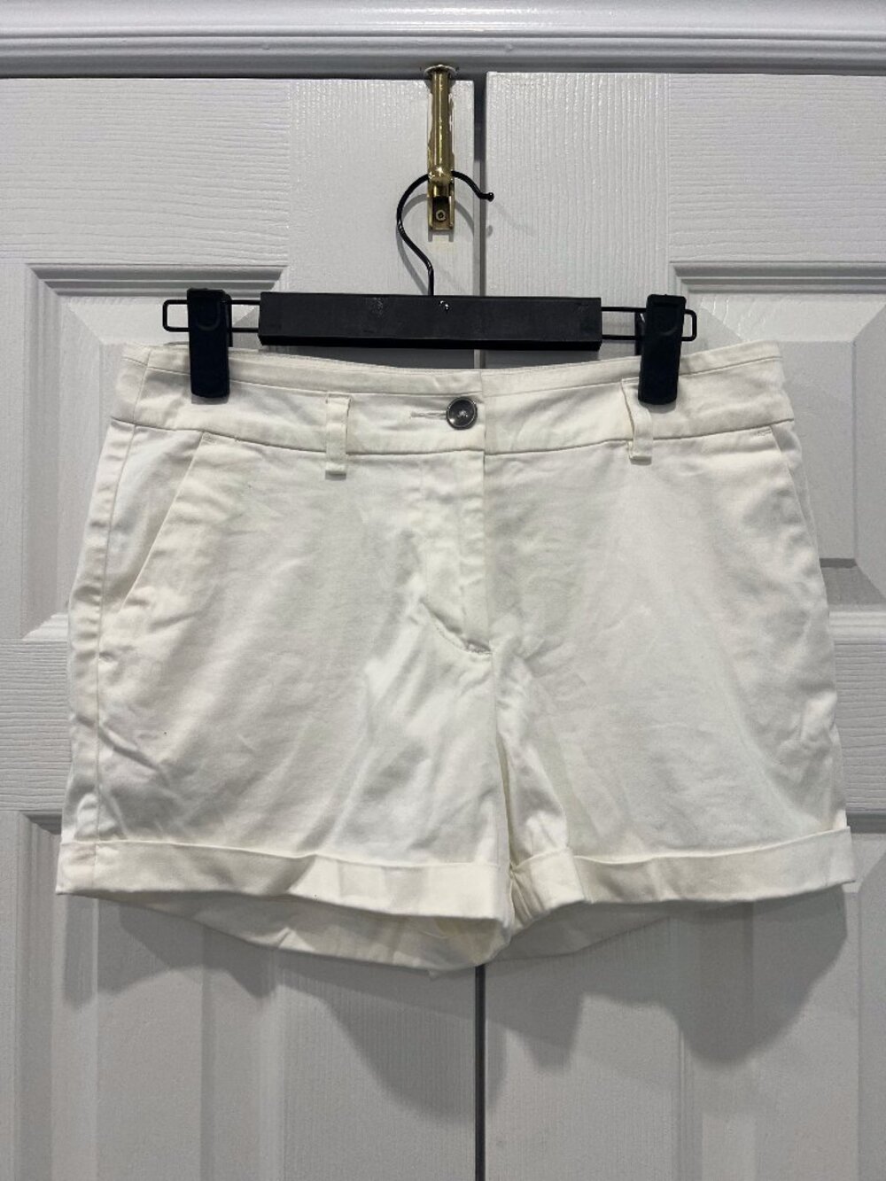 Forever 21 White Shorts XS